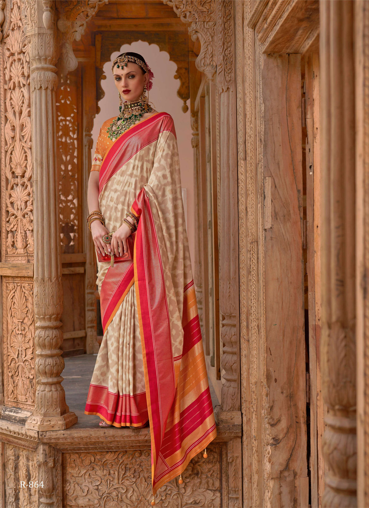 Cream Silk Abstract Printed Saree With Unstitched Blouse Piece - Aanchal | Grocsy