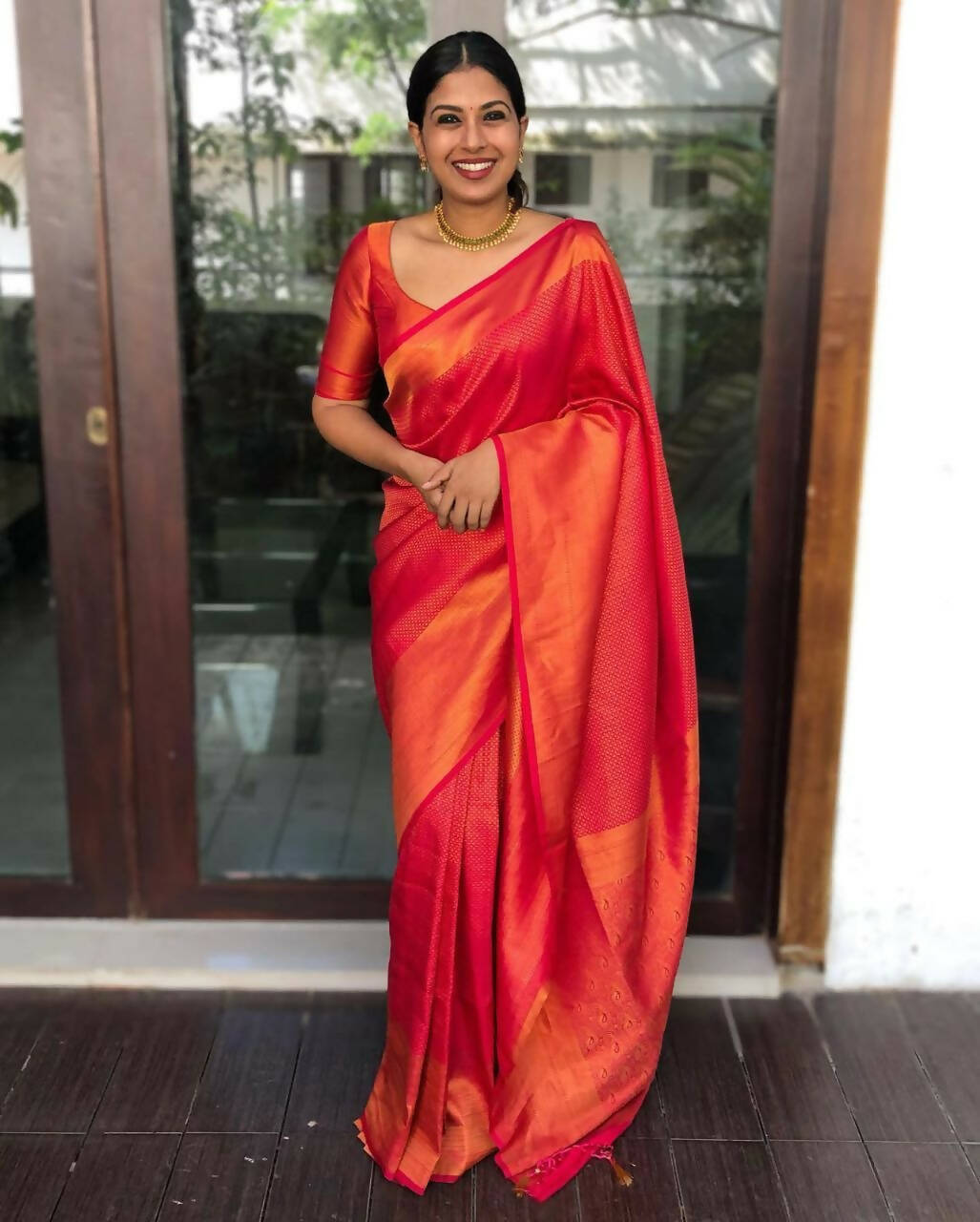 DEIANA'S Beautiful Designer Golden zari Soft Lichi Silk Saree - Red | Grocsy