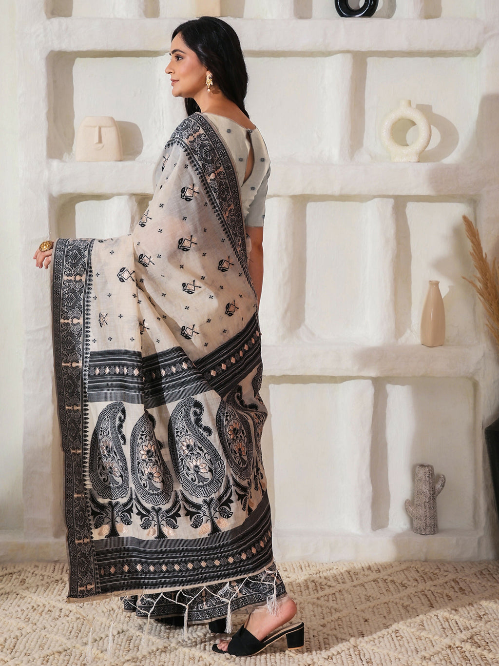 Shree Shyam Fashion Linen Cotton Black & Cream Saree | Grocsy