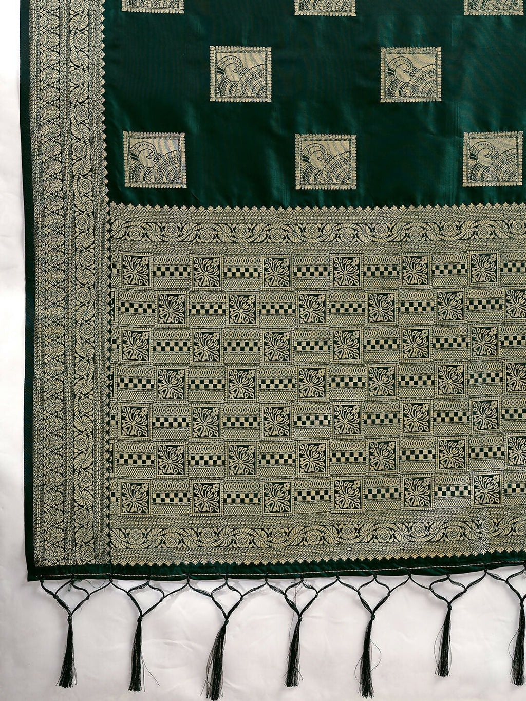 Shree Shyam Fashion Dark Green Silk Blend Saree | Grocsy
