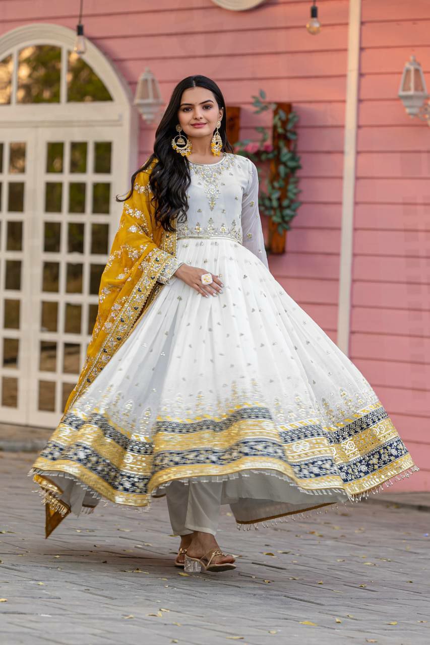 Prazu Fashion Off White Georgette Embroidered Anarkali Suit | Grocsy