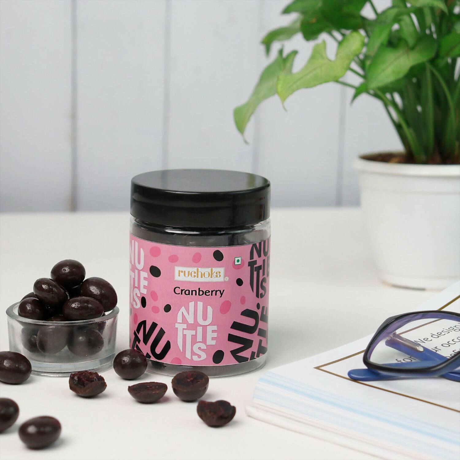 Dibha Ruchoks - Cranberry Dragees Chocolate Coated | Grocsy