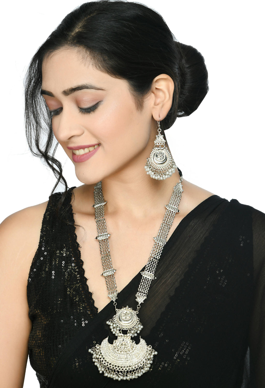 Mominos Fashion Johar Kamal Silver-Plated Brass Finish Rani Haar Statement Necklace For Women | Grocsy