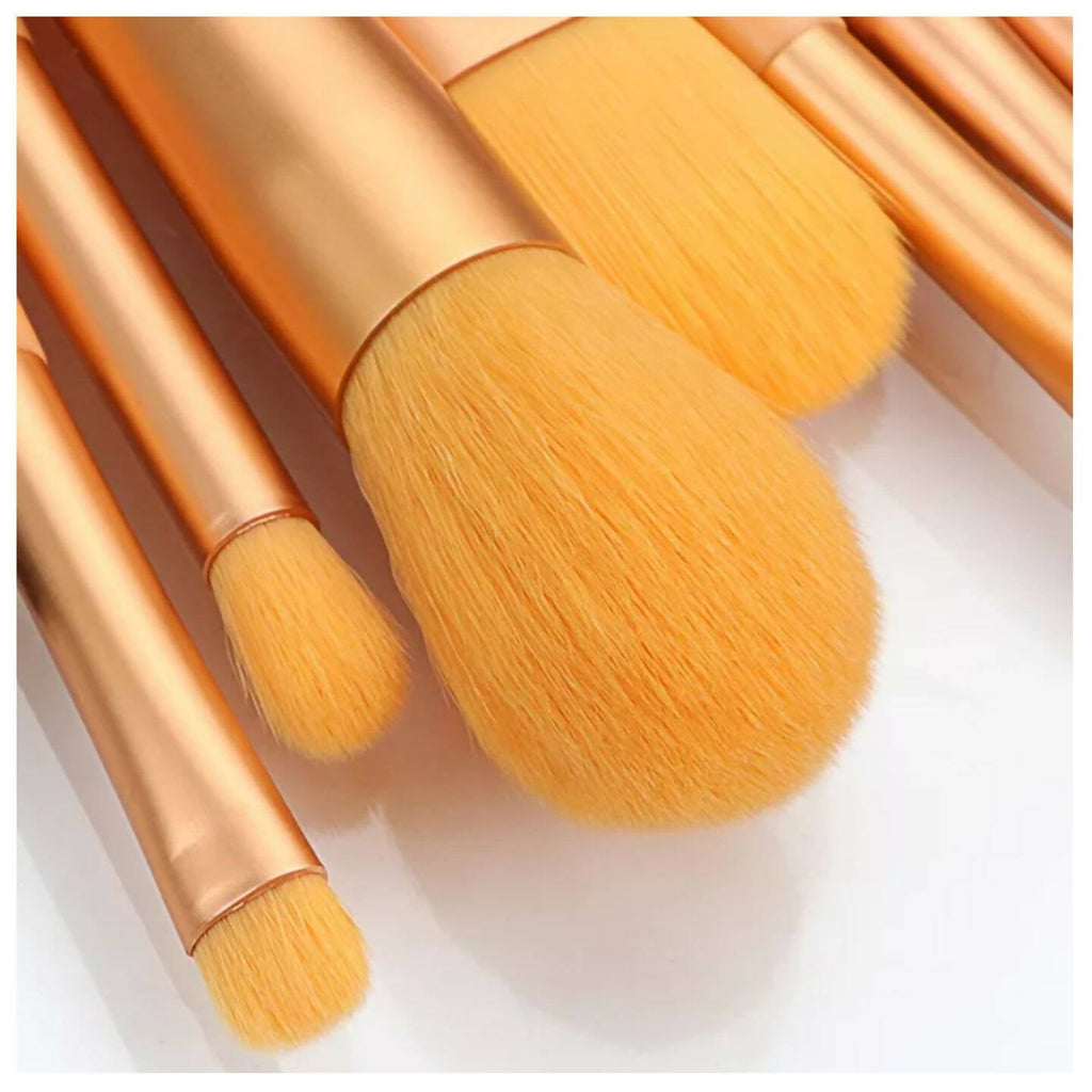 Favon Pack of 8 Professional Makeup Brushes with Free Pouch | Grocsy