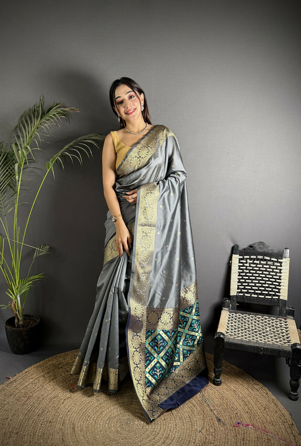 Joban Fashion Grey Banarasi Cotton Silk Woven Saree | Grocsy