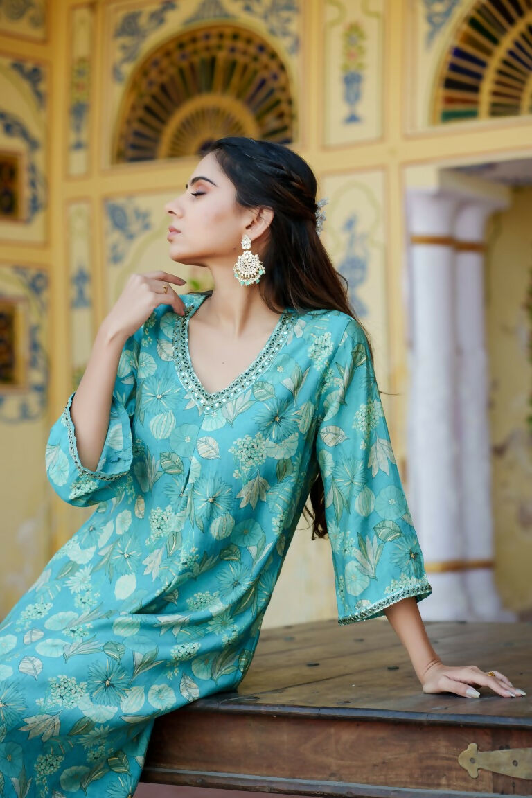 Vaasva Women Aqua Muslin Pleated Kurta & Pant Clothing Set | Grocsy
