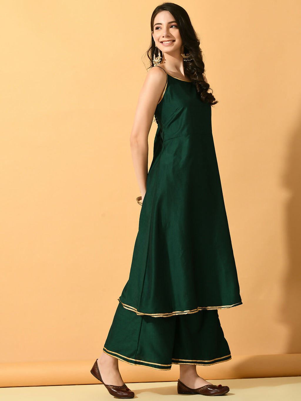 Myshka Women's Green Solid Party Kurta Sets | Grocsy