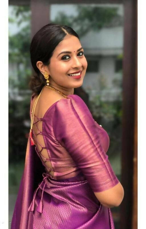 DEIANA'S Beautiful Designer Golden zari Soft Lichi Silk Saree - Majanta | Grocsy