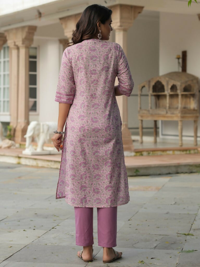 Aramya Straight Soft Cotton Floral Print Women's Kurta - Pink | Grocsy