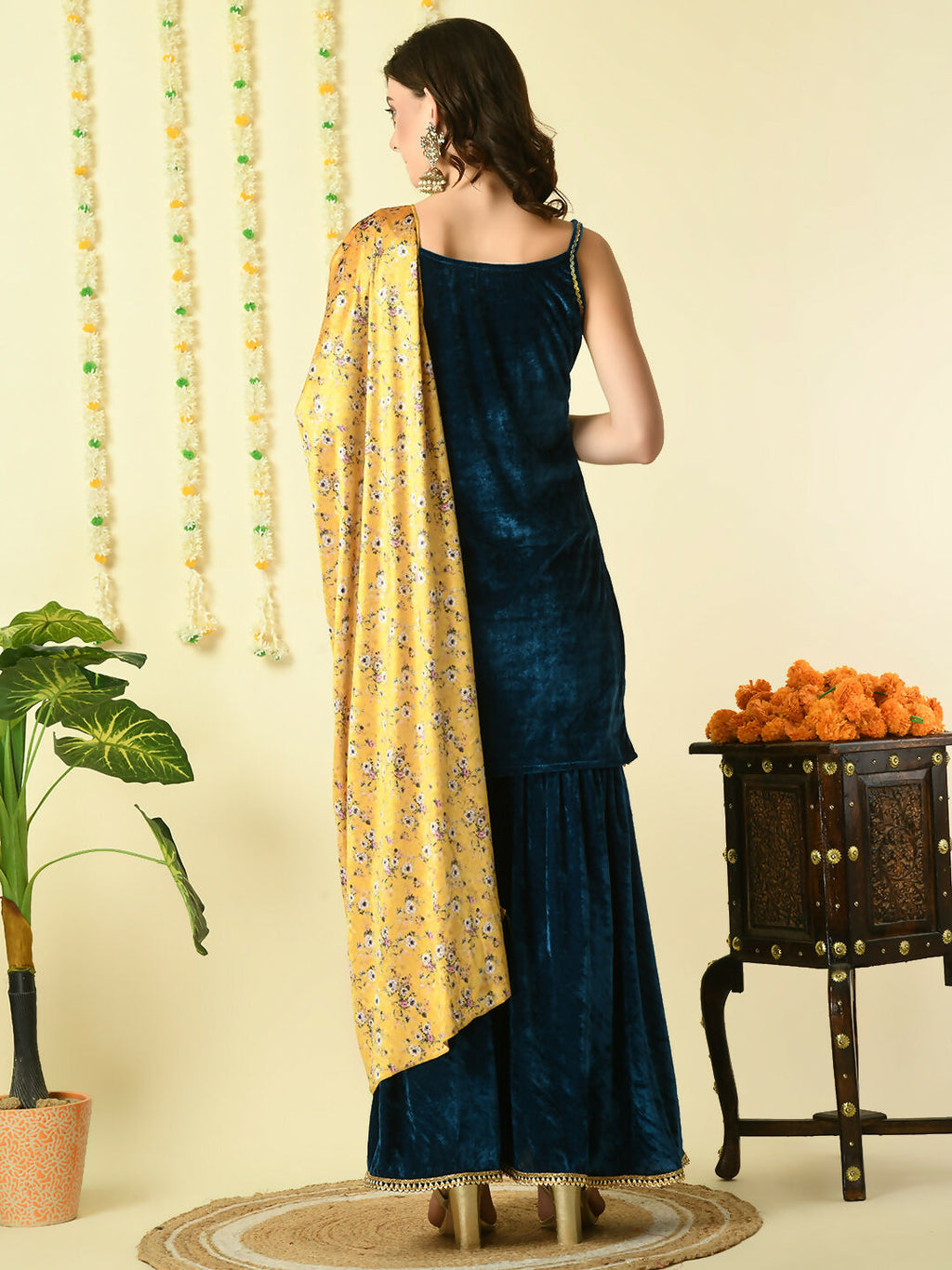 Myshka Women's Teal Velvet Kurti & Sharara With Dupatta Party Sets | Grocsy