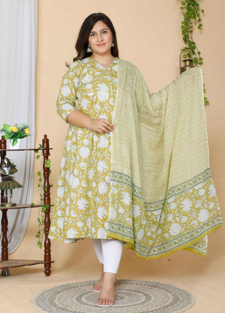 Miravan Women's Yellow Plus Size Floral Anarkali Kurta With Dupatta | Grocsy