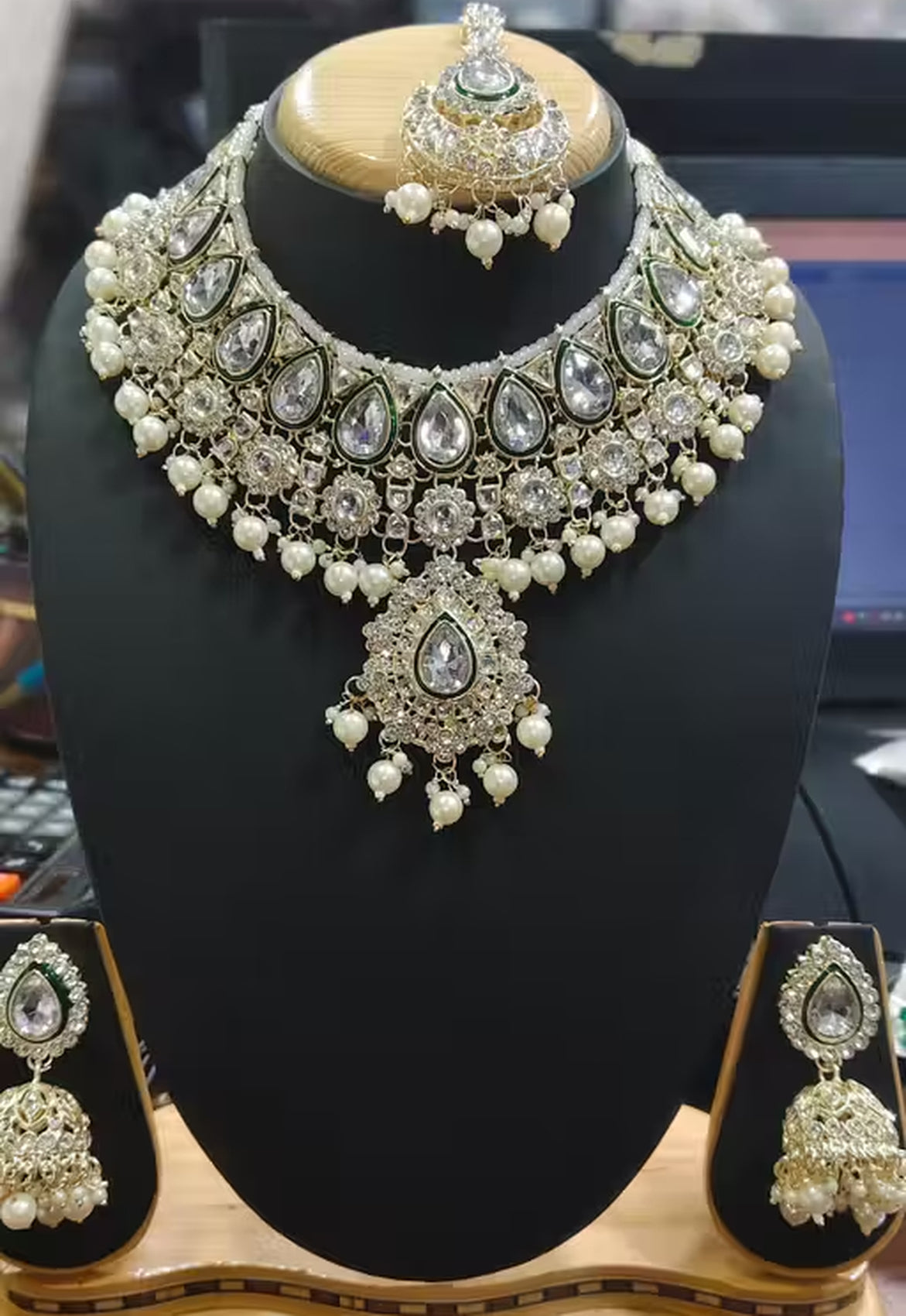 Jewel City Kundan & Pearl Gold-Plated Choker Necklace with Jhumka Earrings and Maang Tikka for Women | Grocsy