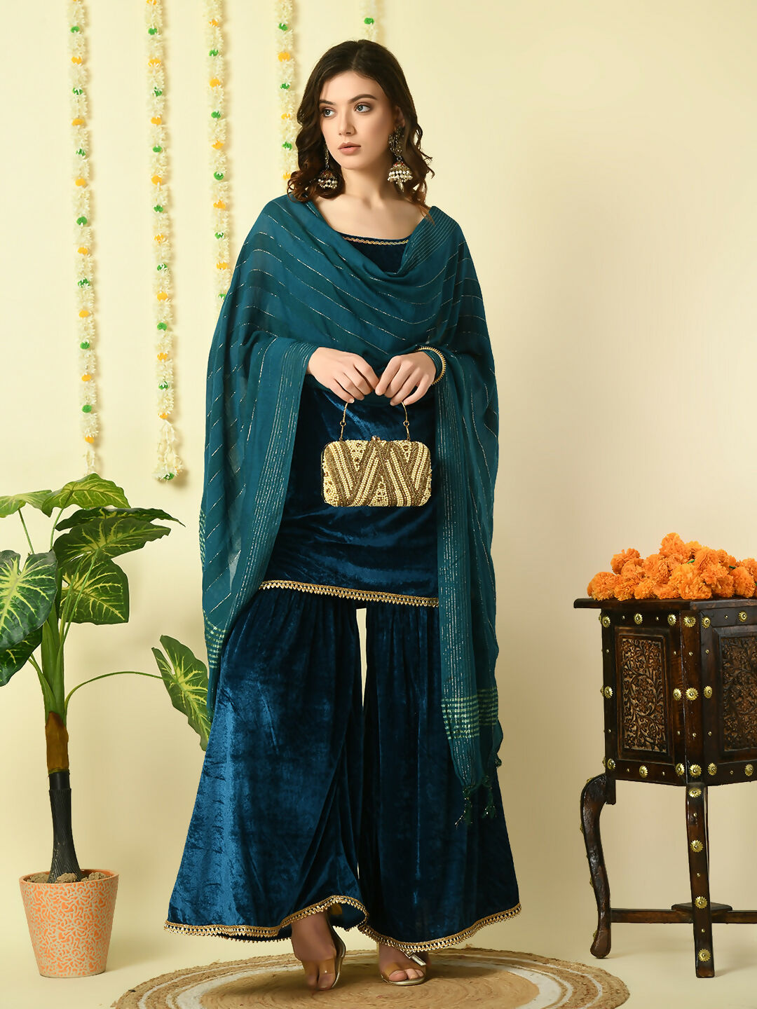 Myshka Women's Teal Velvet Kurti & Sharara With Dupatta Party Sets | Grocsy