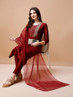 Hand Embroidered Kurta With Pant & Organza Dupatta, Multicolor - Hiral Fashion | Grocsy