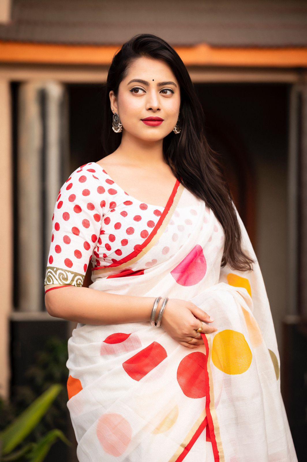 White Kota Silk Printed Saree with Unstitched Blouse - Hiral Fashion | Grocsy