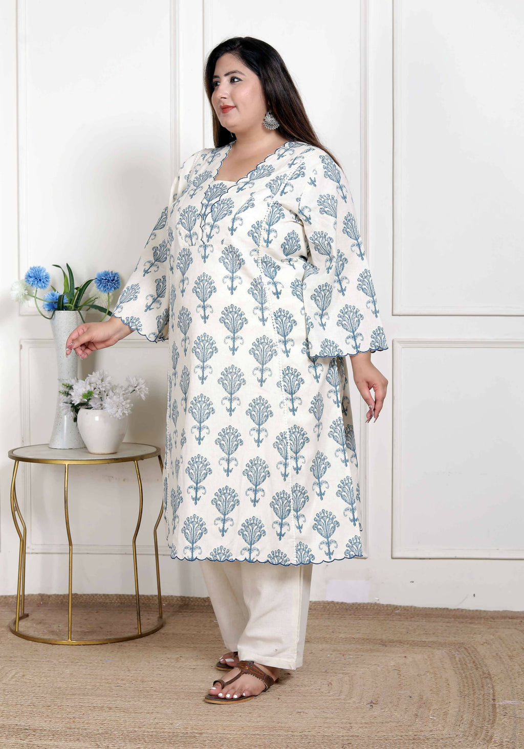 Miravan Women's Plus Size Off White Floral Printed Cotton Flex Kurta with Pant | Grocsy