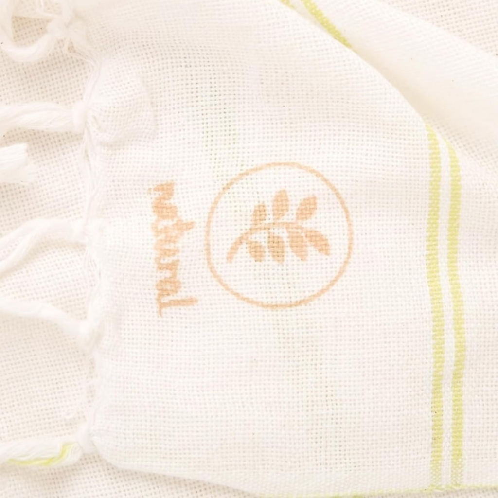 Isha Life Handloom Cotton Bath Towels | Grocsy