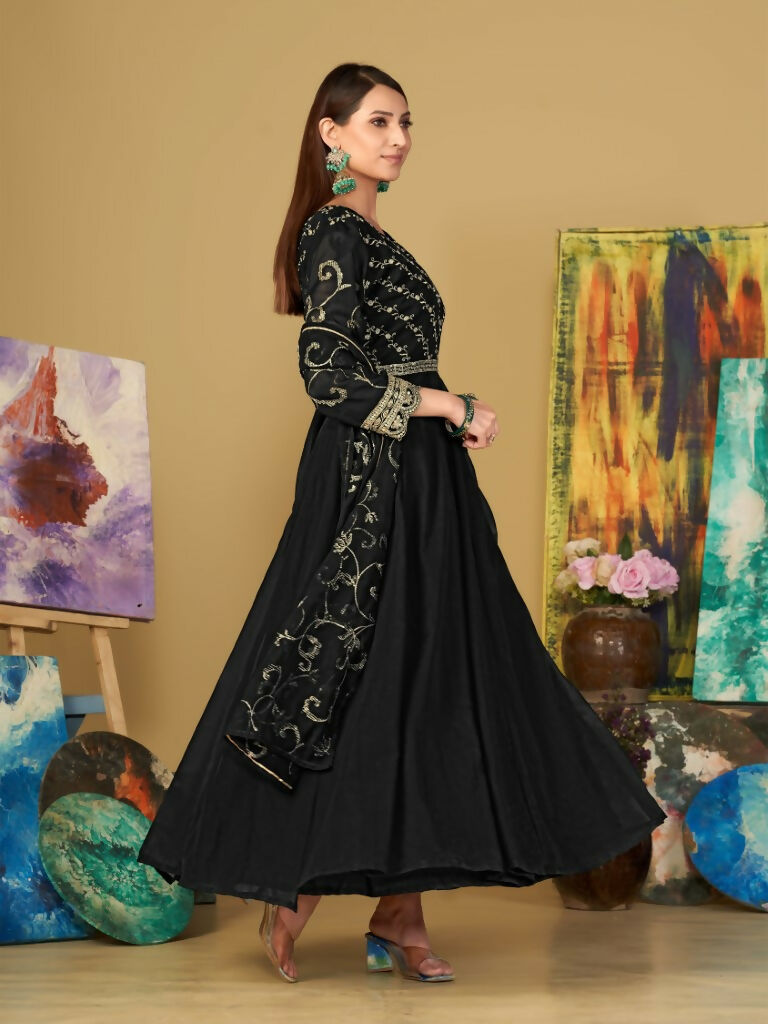 Jyoti Fashion Women's Black Georgette Embroidered Anarkali Kurta Pant Set With Dupatta | Grocsy