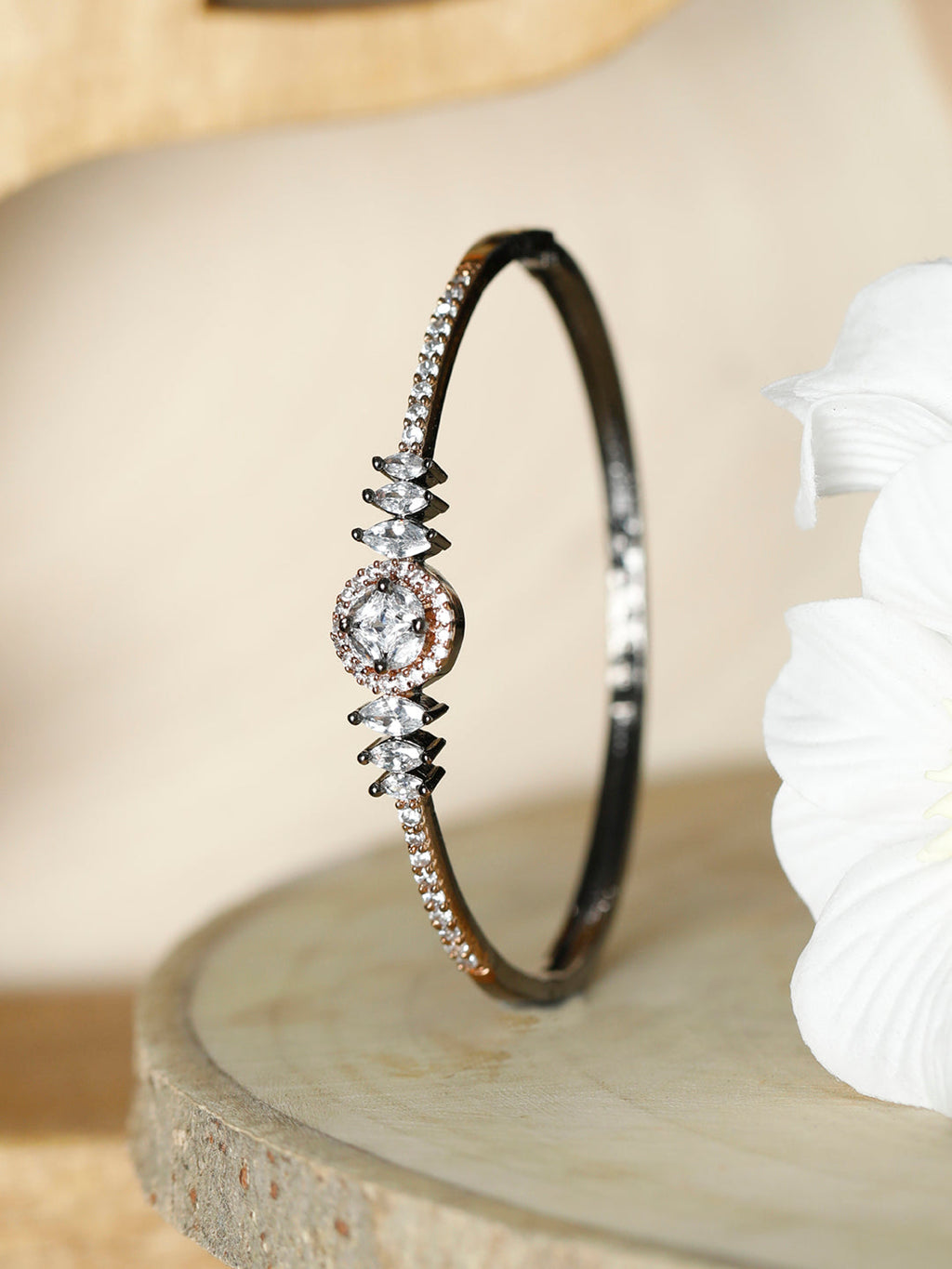 Priyaasi Women Dual Toned American Diamond Floral Bracelet - Noz2Toz