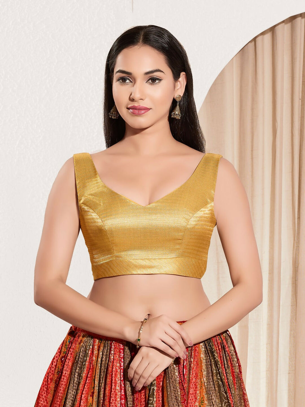 Joban Fashion Yellow Gold Mulberry Silk Padded Blouse With Sweetheart Neck Sleeveless | Grocsy