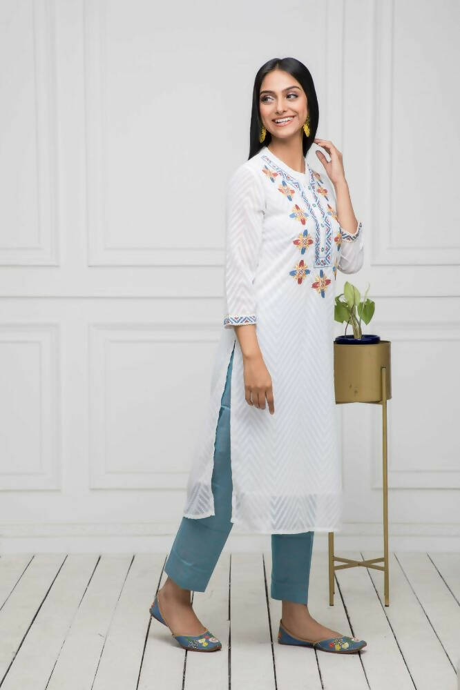 Myshka Women Solid Georgette Straight V-Neck White Kurtas | Grocsy