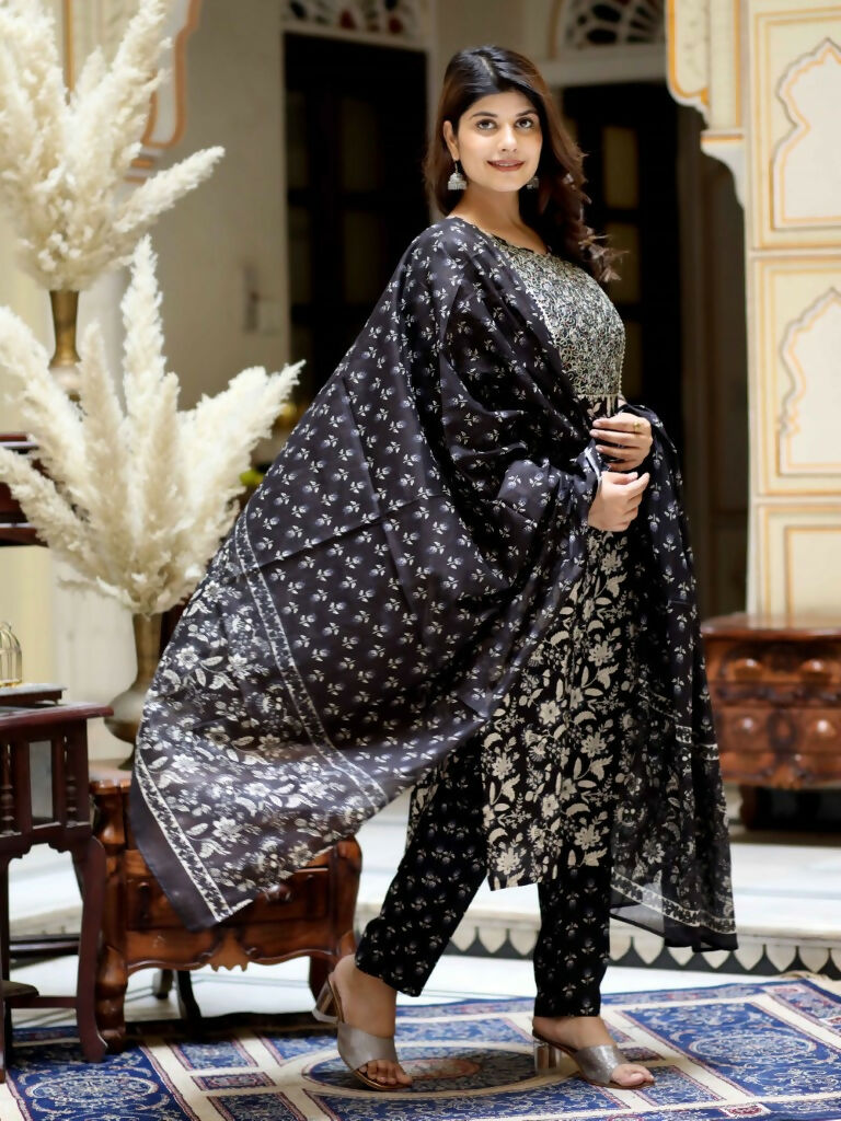 Miravan Women's Black Floral Printed Kurta Palazzo With Dupatta Set | Grocsy