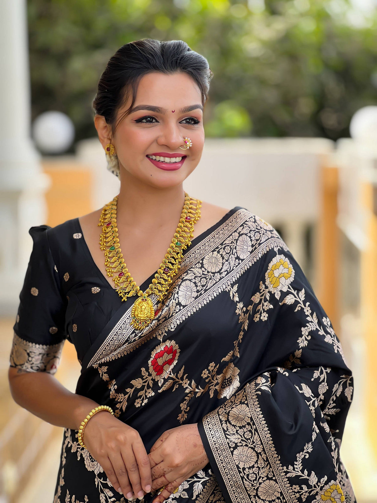 Vedant Vastram Soft Litchi Silk Banarasi Silk Jacquard Saree - Black | Grocsy