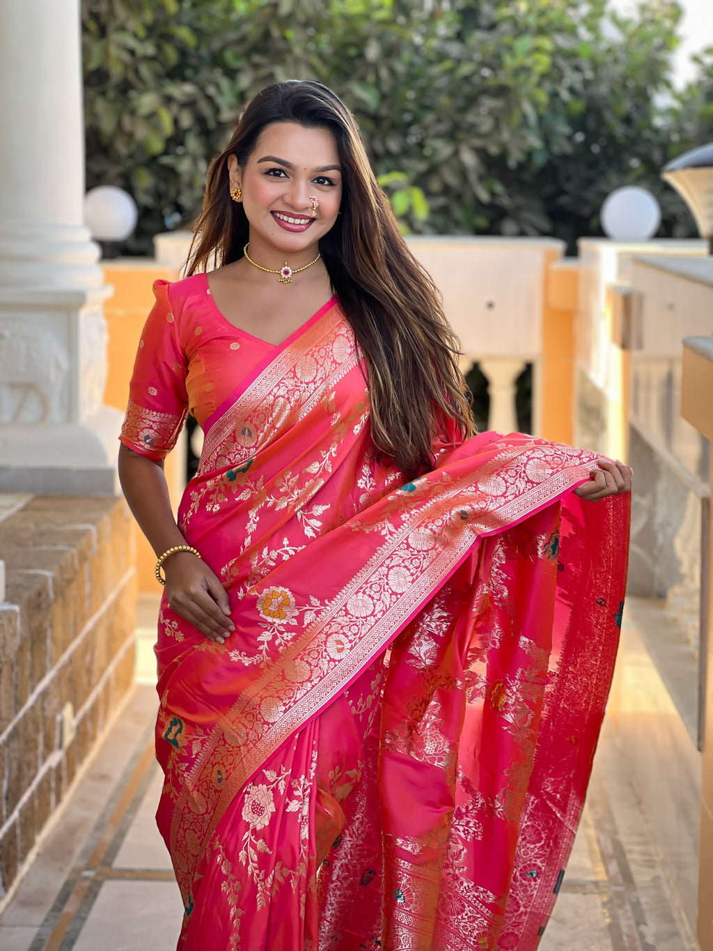 Vedant Vastram Soft Litchi Silk Banarasi Silk Jacquard Saree - Gajri | Grocsy