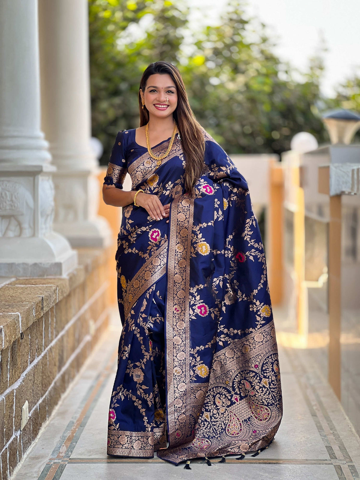 Vedant Vastram Soft Litchi Silk Banarasi Silk Jacquard Saree - Navy Blue | Grocsy