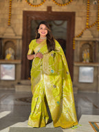 Vedant Vastram Soft Litchi Silk Banarasi Silk Jacquard Saree - Parrot | Grocsy