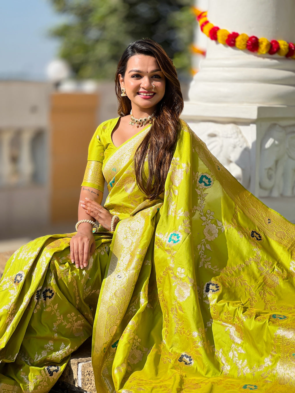 Vedant Vastram Soft Litchi Silk Banarasi Silk Jacquard Saree - Parrot | Grocsy