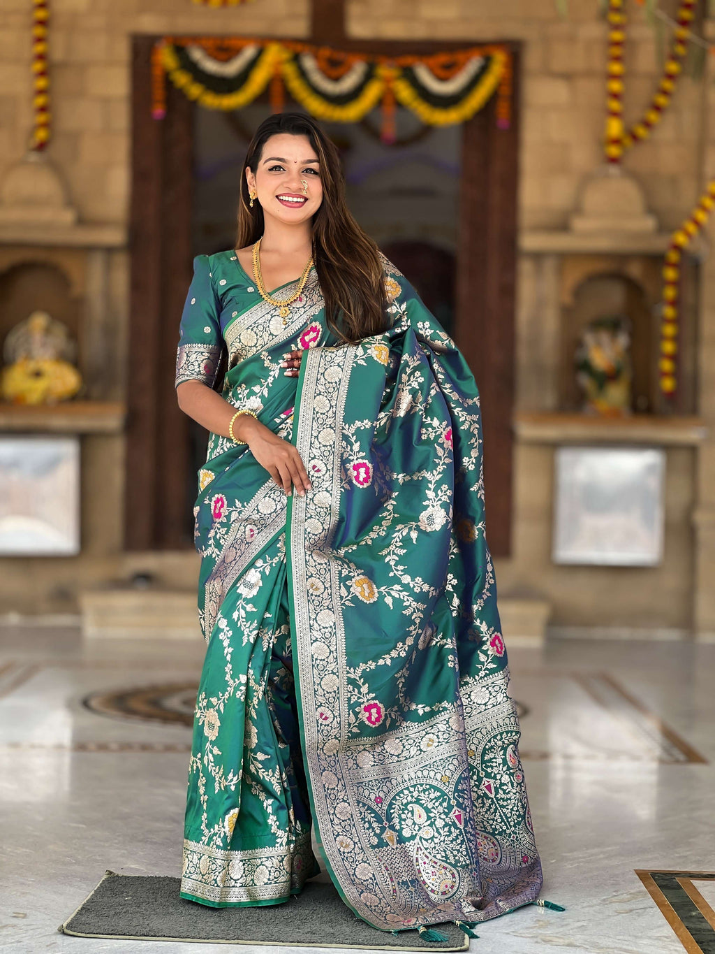 Vedant Vastram Soft Litchi Silk Banarasi Silk Jacquard Saree - Rama | Grocsy