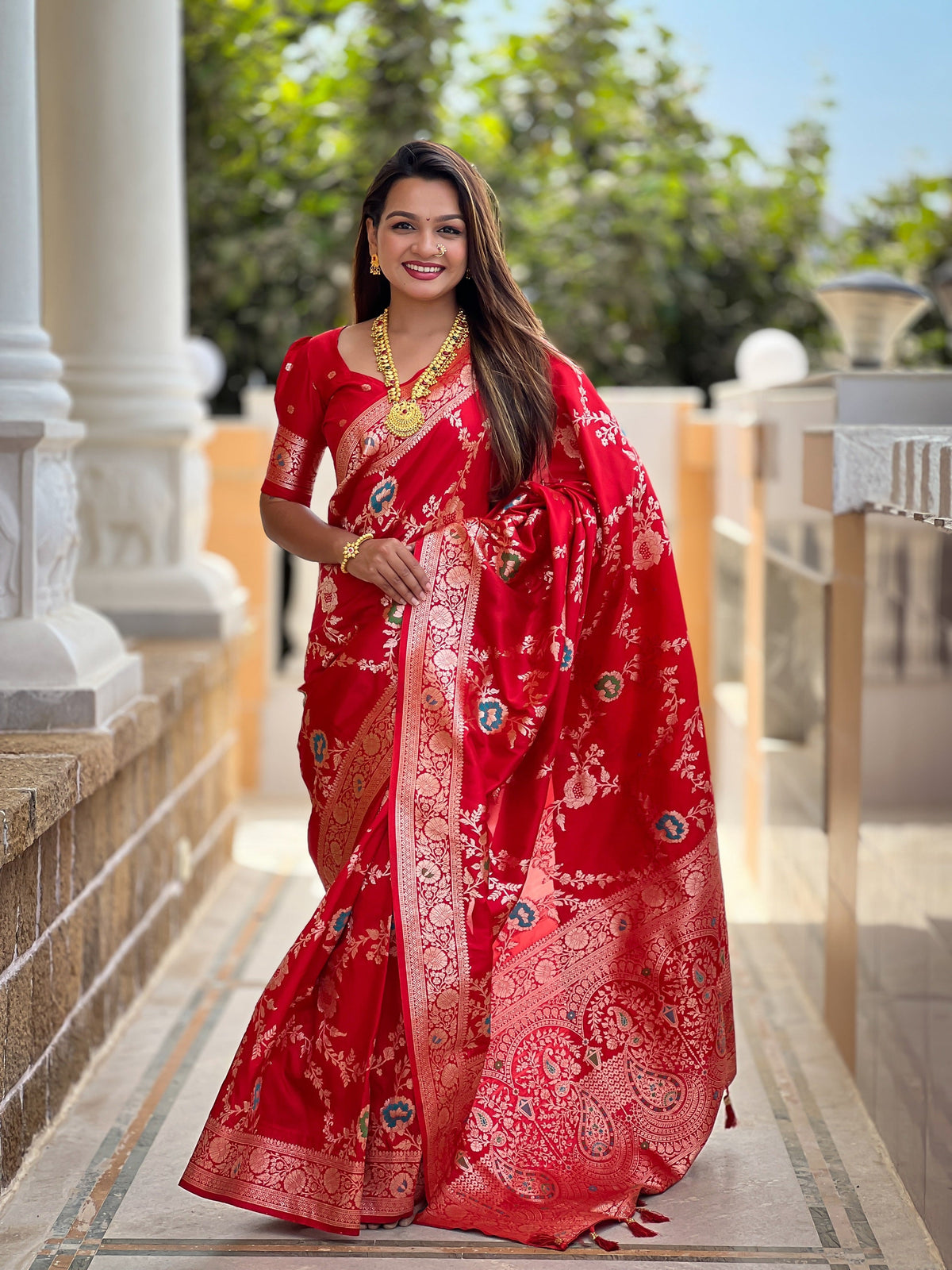Vedant Vastram Soft Litchi Silk Banarasi Silk Jacquard Saree - Red | Grocsy