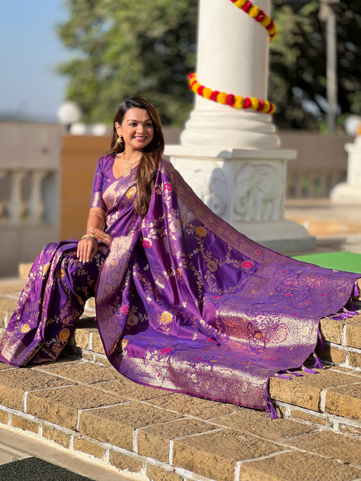 Vedant Vastram Soft Litchi Silk Banarasi Silk Jacquard Saree - Wine | Grocsy