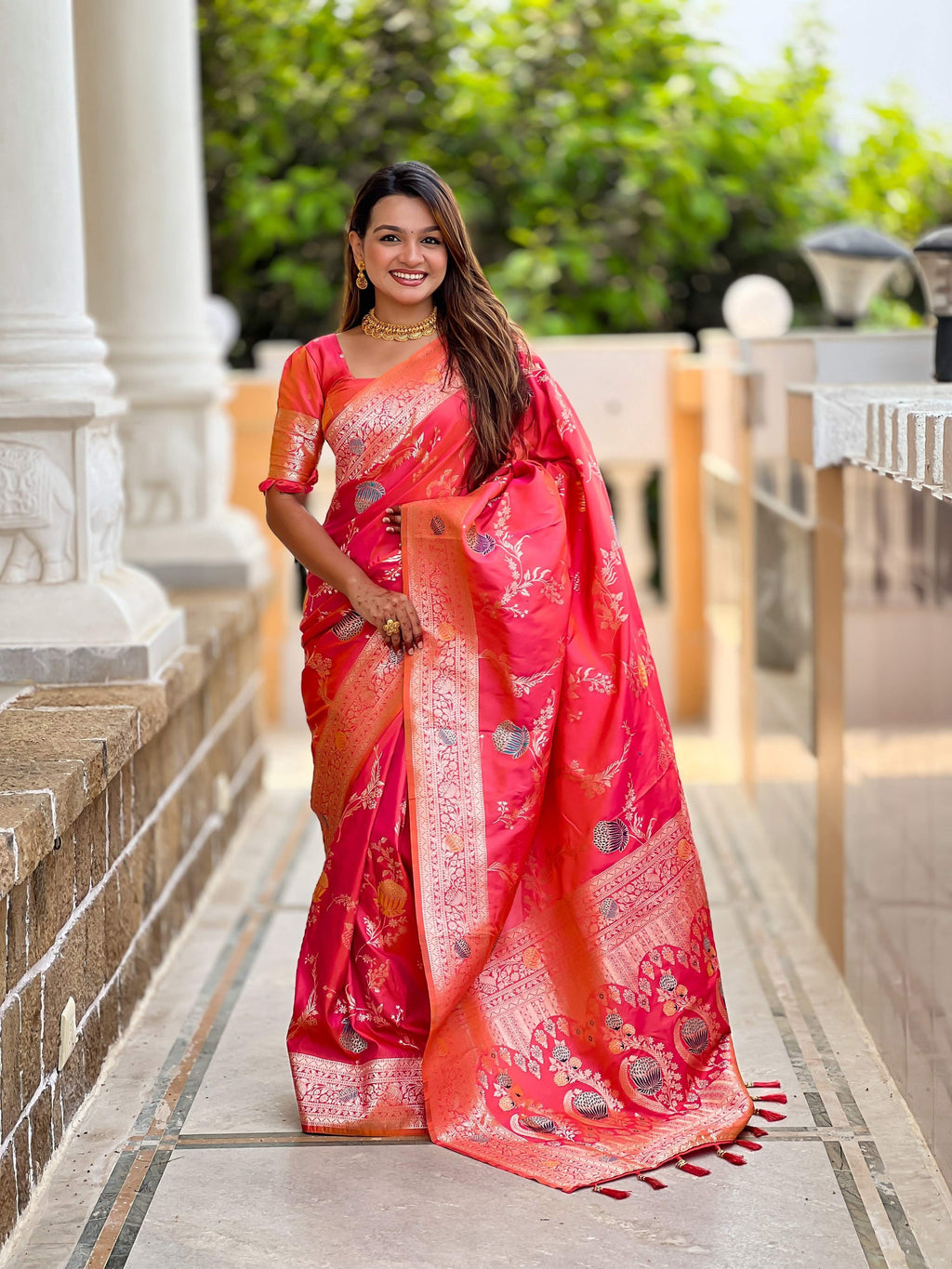 Vedant Vastram Soft Litchi Silk Banarasi Silk Jacquard Saree - Gajri | Grocsy