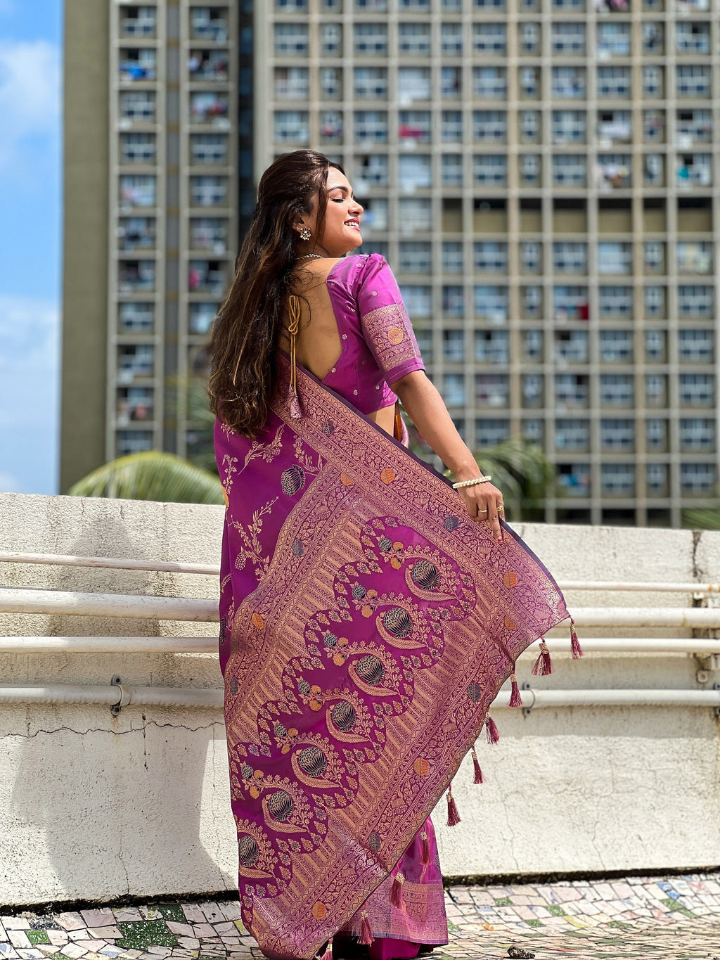 Vedant Vastram Soft Litchi Silk Banarasi Silk Jacquard Saree - Purple | Grocsy