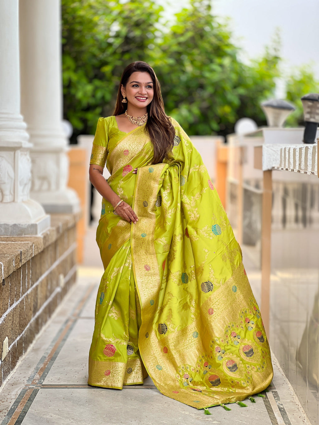 Vedant Vastram Soft Litchi Silk Banarasi Silk Jacquard Saree - Parrot | Grocsy