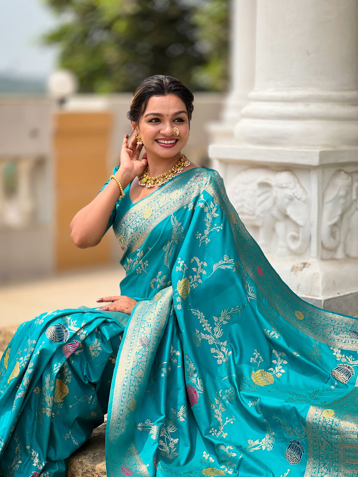 Vedant Vastram Soft Litchi Silk Banarasi Silk Jacquard Saree - Rama | Grocsy
