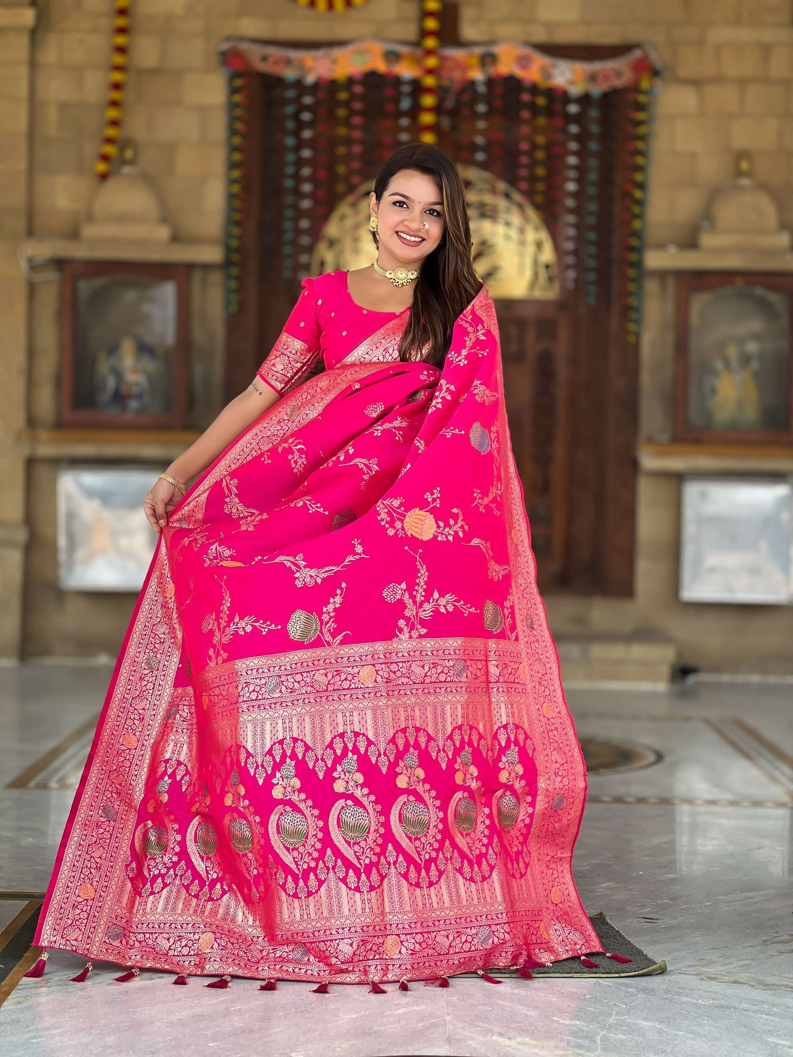 Vedant Vastram Soft Litchi Silk Banarasi Silk Jacquard Saree - Rani | Grocsy