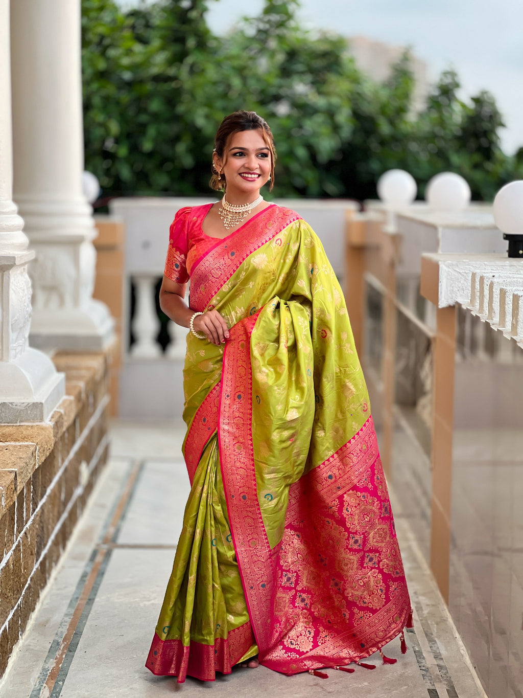 Vedant Vastram Soft Litchi Silk Banarasi Silk Jacquard Saree - Parrot | Grocsy