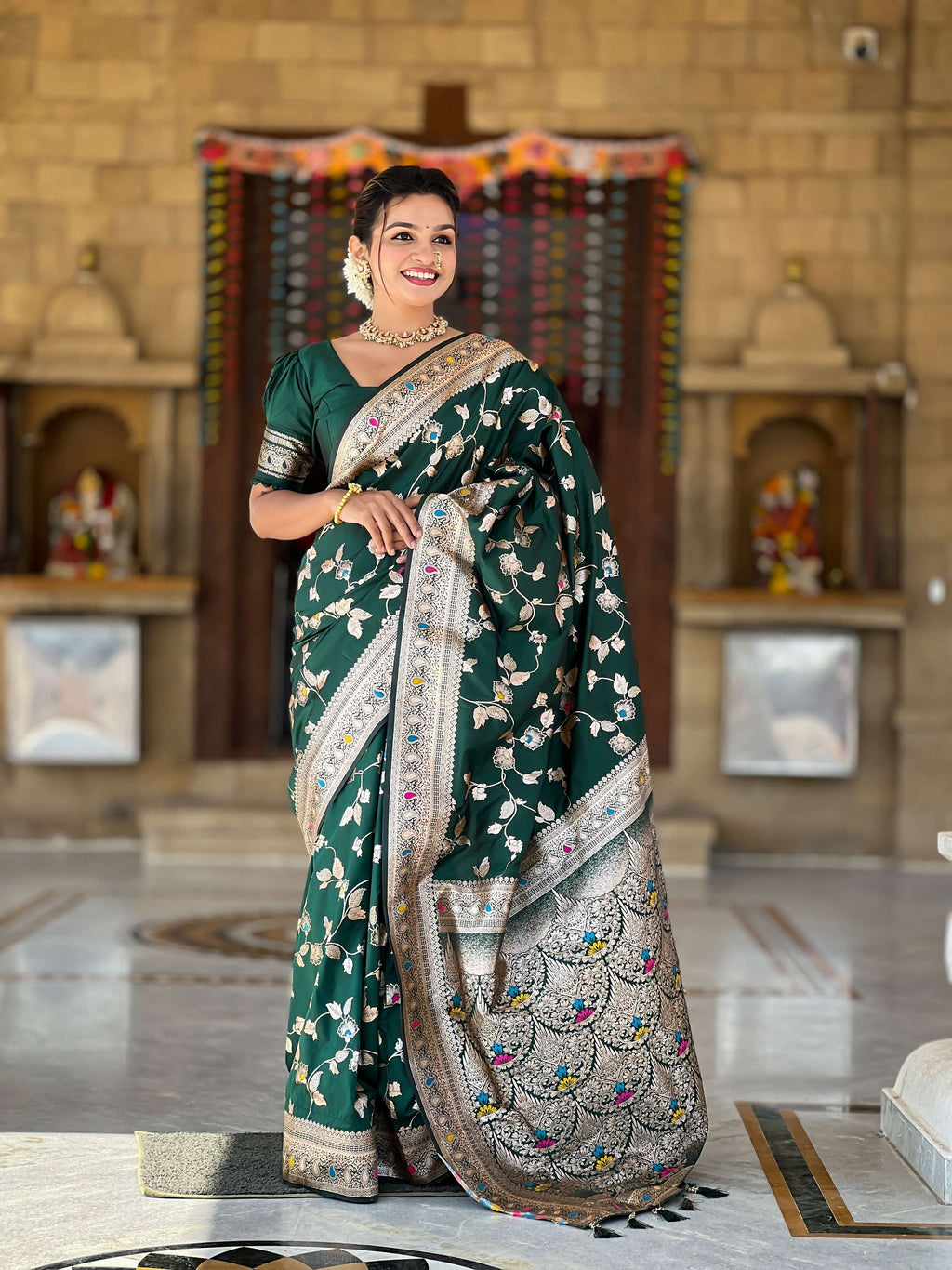 Vedant Vastram Soft Litchi Silk Banarasi Silk Jacquard Saree - Green | Grocsy