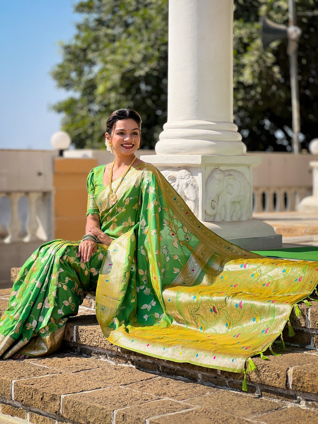 Vedant Vastram Soft Litchi Silk Banarasi Silk Jacquard Saree - Parrot | Grocsy