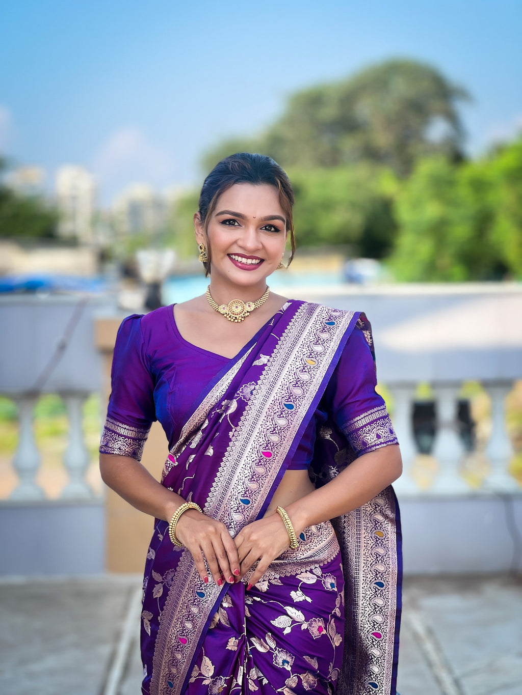 Vedant Vastram Soft Litchi Silk Banarasi Silk Jacquard Saree - Violet | Grocsy