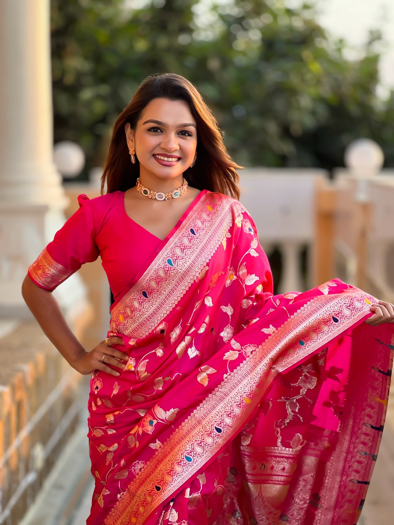 Vedant Vastram Soft Litchi Silk Banarasi Silk Jacquard Saree - Rani | Grocsy