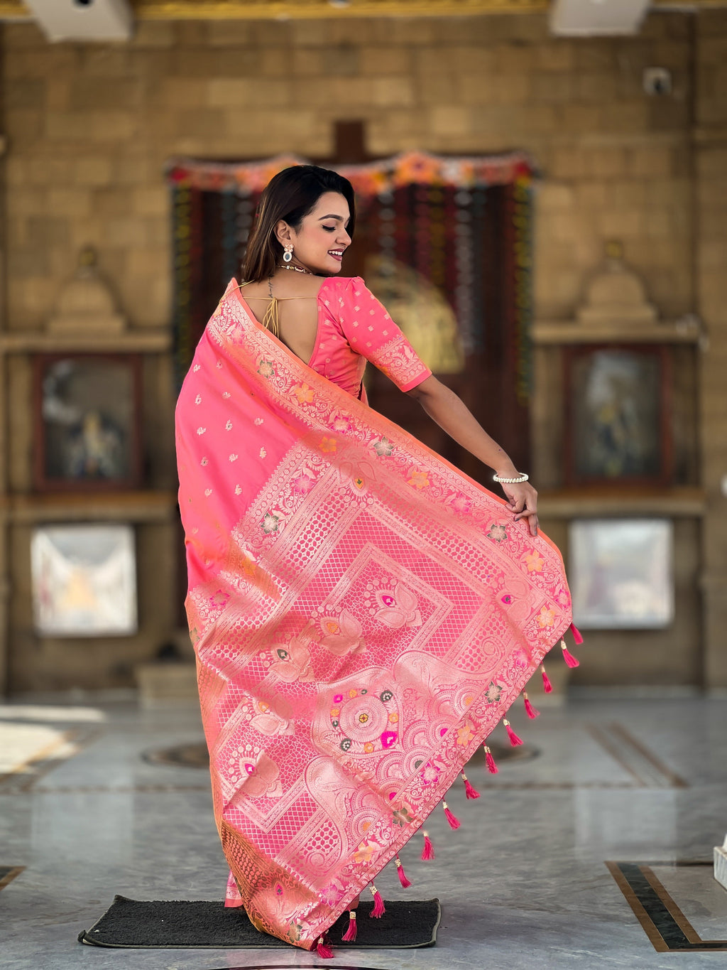 Vedant Vastram Soft Litchi Silk Banarasi Silk Jacquard Saree - Gajri | Grocsy