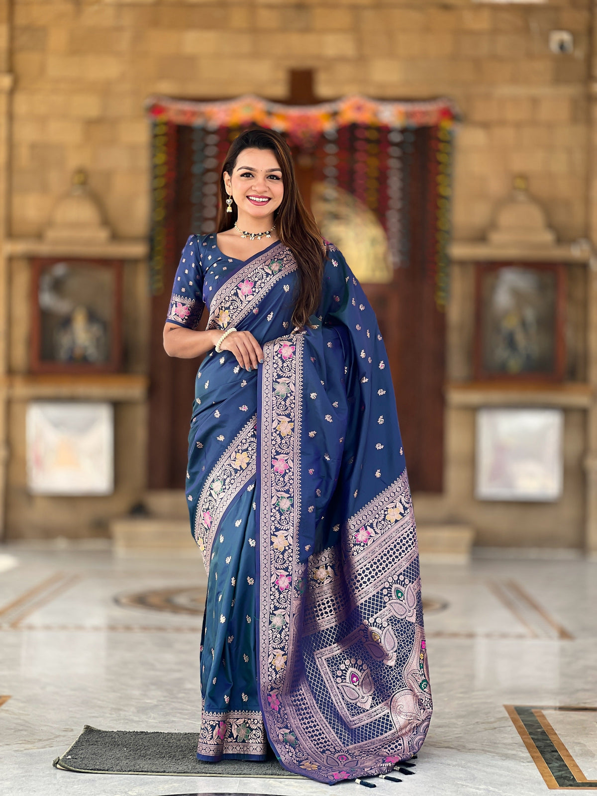 Vedant Vastram Soft Litchi Silk Banarasi Silk Jacquard Saree - Morpich | Grocsy
