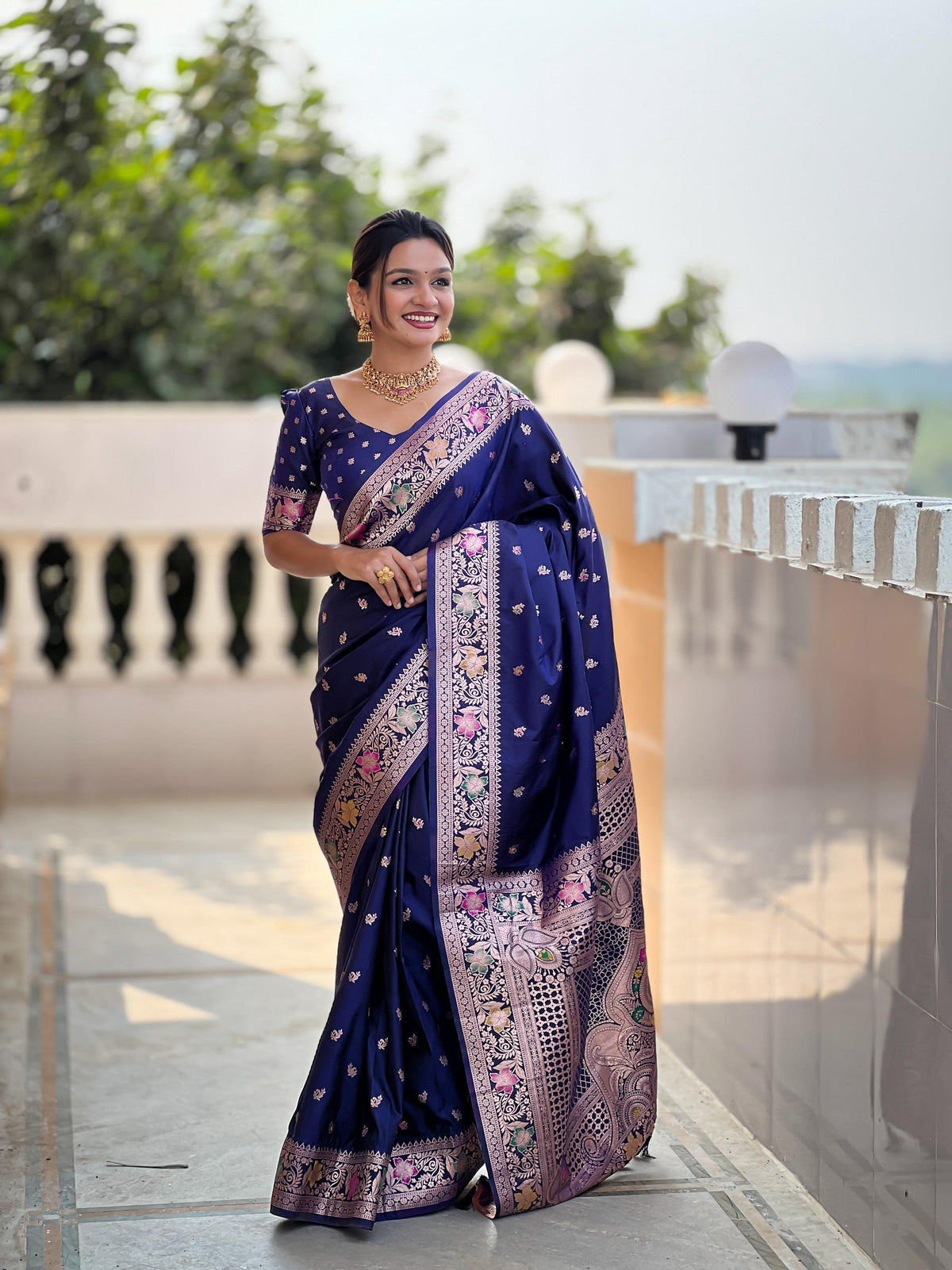 Vedant Vastram Soft Litchi Silk Banarasi Silk Jacquard Saree - Navy Blue | Grocsy
