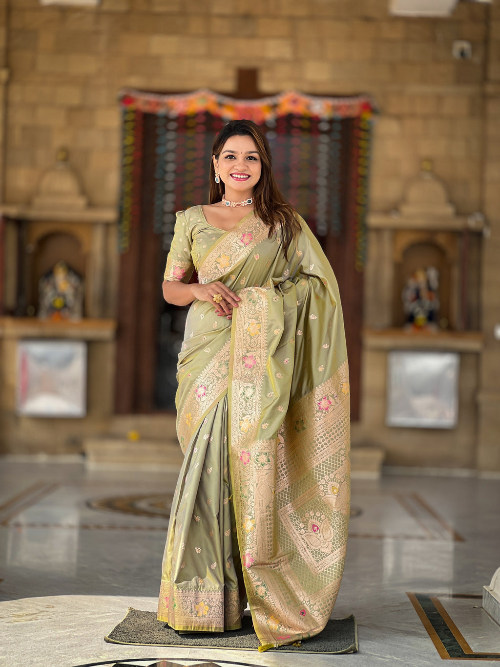 Vedant Vastram Soft Litchi Silk Banarasi Silk Jacquard Saree - Pista | Grocsy
