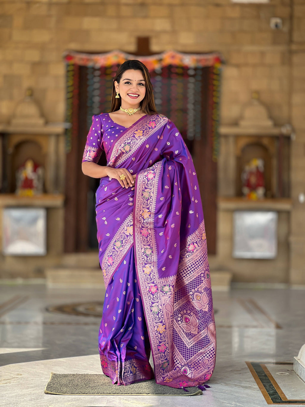 Vedant Vastram Soft Litchi Silk Banarasi Silk Jacquard Saree - Violet | Grocsy
