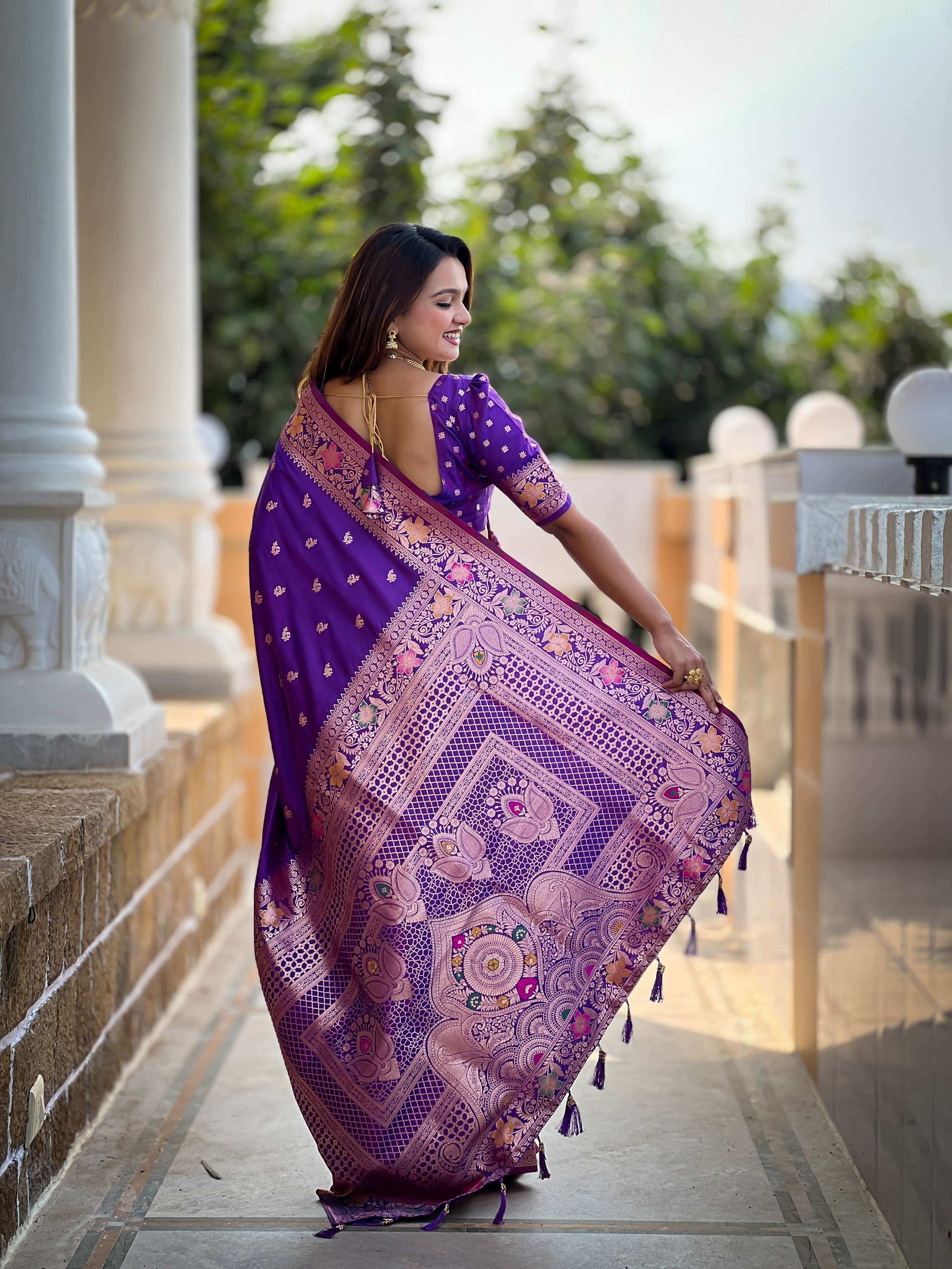 Vedant Vastram Soft Litchi Silk Banarasi Silk Jacquard Saree - Violet | Grocsy